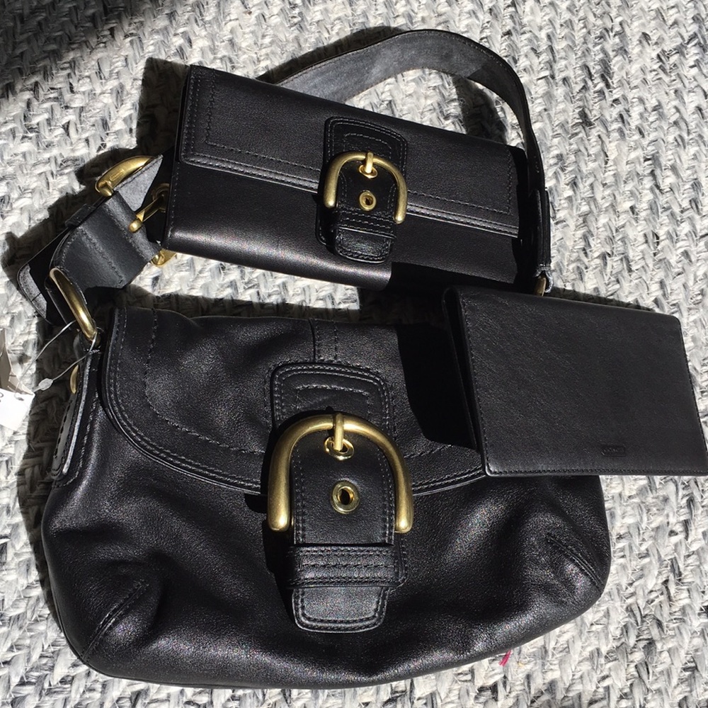 Coach SET! Genuine leather purse/wallet/checkbook